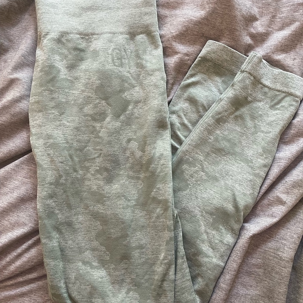 Gymshark Camouflage Leggings - Gray